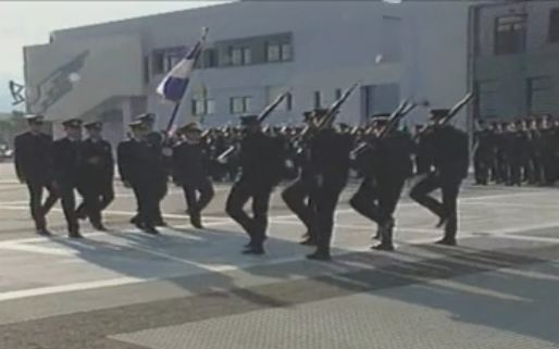 Εναλλακτικά μέτρα για τα ειδικά μισθολόγια αναζητάει η κυβέρνηση