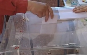 Αλλαγές στον τρόπο εκλογής δημάρχων, συζητά η κυβέρνηση