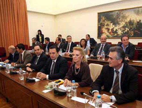 Στη Βουλή η υπόθεση