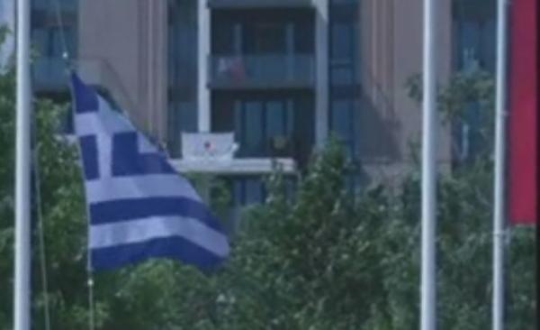 «Βαρύ» το κλίμα λόγω των περιστατικών στην ελληνική αποστολή στο Λονδίνου