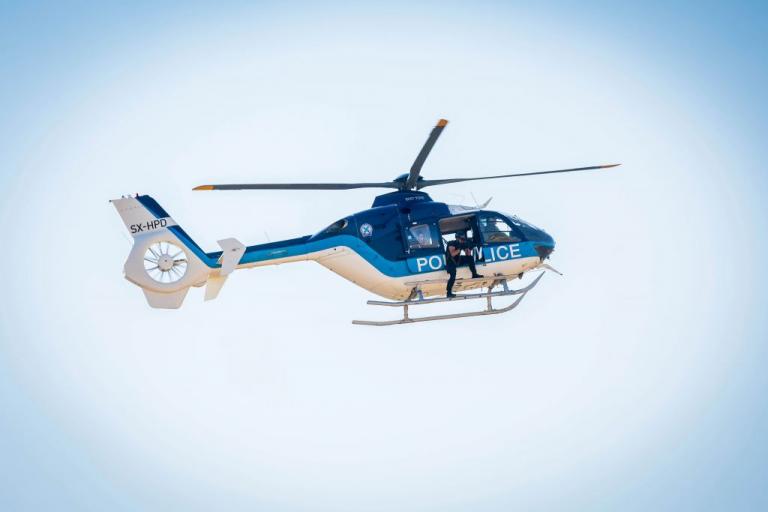 Γρηγορόπουλος : Ξεκίνησε τις πτήσεις το ελικόπτερο της Αστυνομίας