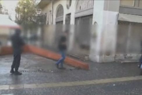 Επιχείρηση της ΕΛ.ΑΣ στο κέντρο της Αθήνας για ναρκωτικές ουσίες