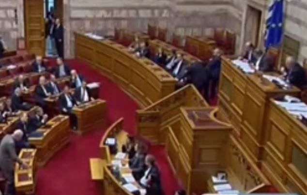 Υπερψηφίστηκαν οι ρυθμίσεις για ΕΝΦΙΑ και κόκκινα δάνεια