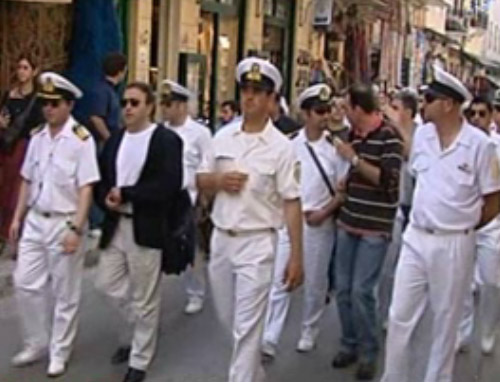 Στη Βουλή η τροπολογία για το νέο συνταξιοδοτικό καθεστώς των ένστολων