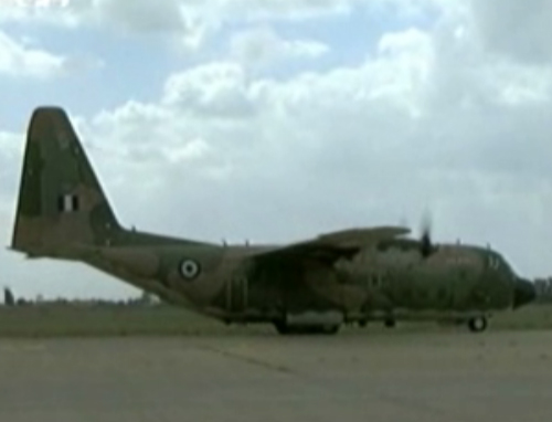 Επαναπατρίστηκαν 220 Ελληνες από τη Λιβύη με C130