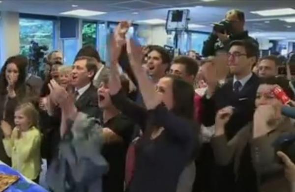 Γαλλία: Πολιτικός σεισμός από τη νίκη της Λεπέν