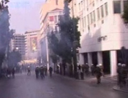 Ένταση στο κέντρο της Αθήνας στο περιθώριο συλλαλητηρίων στη μνήμη Γρηγορόπουλου