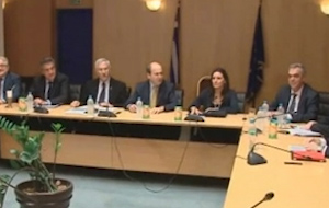 Με διαδικασίες fast track επενδύσεις σε τουρισμό και ενέργεια