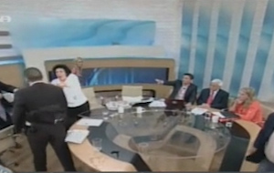 Αντιδράσεις κομμάτων και διεθνών ΜΜΕ για την επίθεση Κασιδιάρη