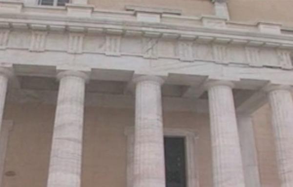 Σάλος με το έκτακτο εκλογικό επίδομα των υπαλήλλων της Βουλής