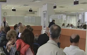 Απίστευτες κομπίνες με επιδόματα-μαϊμού σε όλη την Ελλάδα