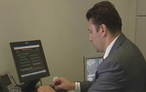 Αποδέσμευση ωραρίου εργασίας ζητά η τρόικα