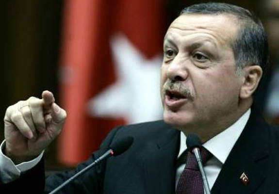 Ερντογάν: «Η Γαλλία ποινικοποιεί τη σκέψη»