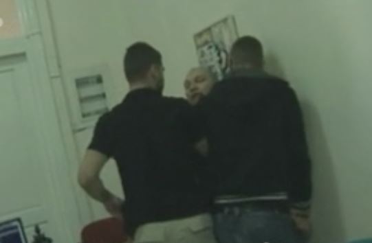 Επίθεση Γερμενή κατά Καμίνη, με θύμα 12χρονο κορίτσι