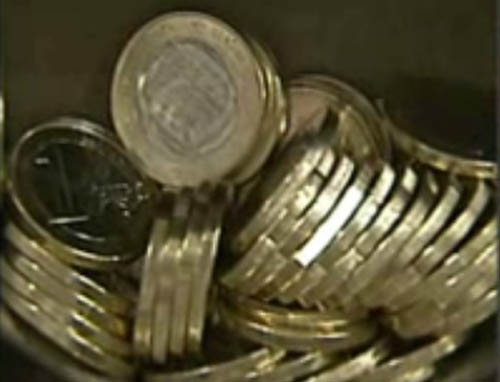 Στα 2,2 δισ. ευρώ διευρύνθηκε η «μαύρη τρύπα» στα έσοδα τον Αύγουστο