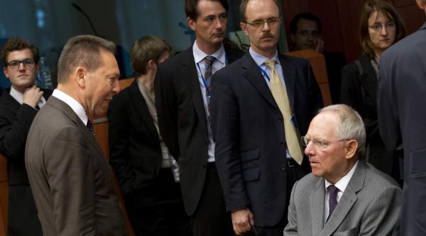 Eurogroup προς Στουρνάρα: «Εφαρμόστε το Μνημόνιο και μετά βλέπουμε»