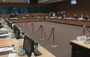 «Γόρδιος δεσμός» για το eurogroup η Κύπρος