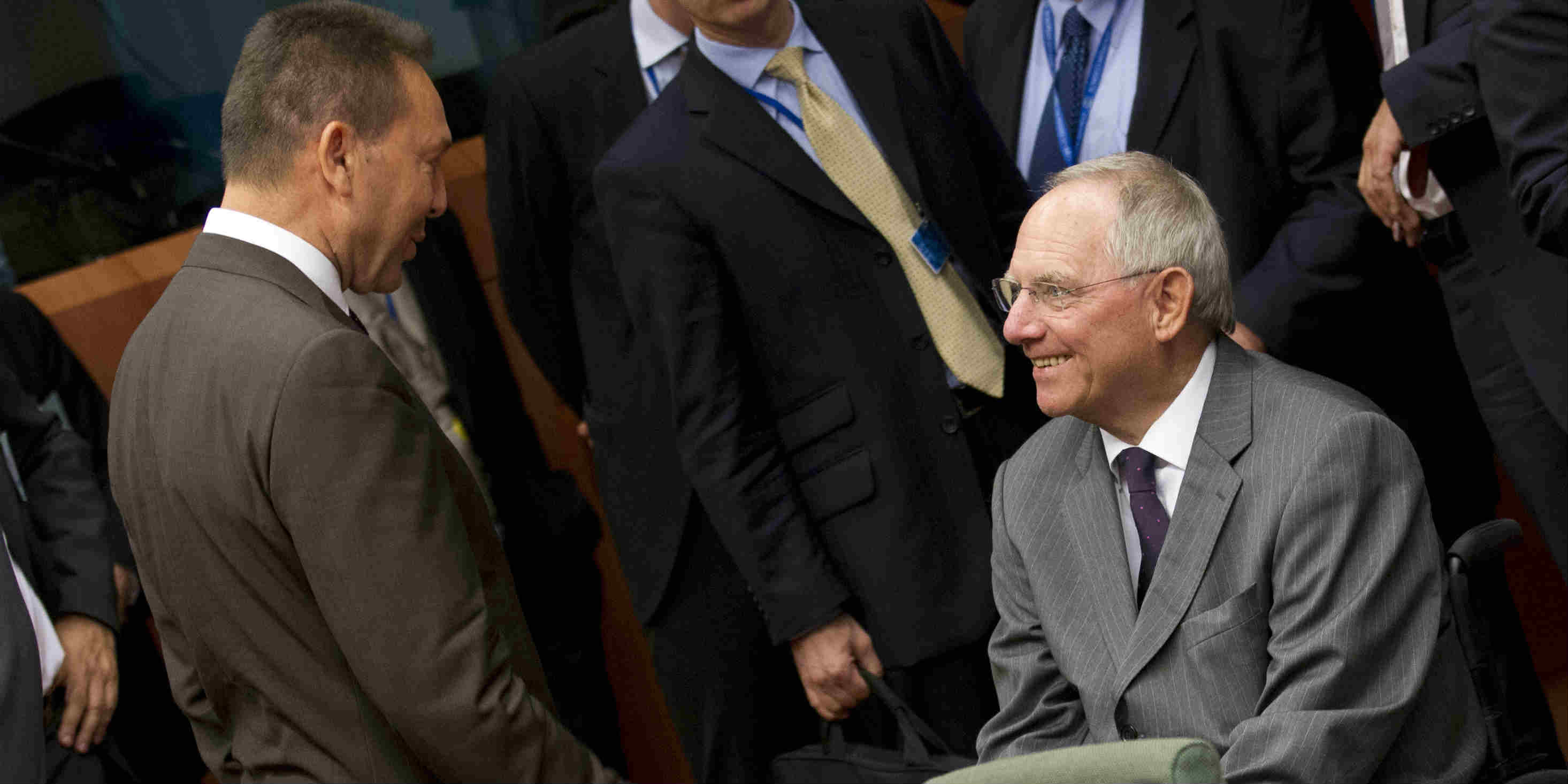 «Κουτσουρεμένη» και τμηματική εκταμίευση της επόμενης δόσης