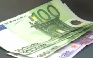 «Ξεμπλόκαρε» η 5η δόση, «μπλόκαρε» το 2ο πακέτο στήριξης