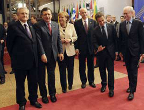 Σε εξέλιξη η Σύνοδος