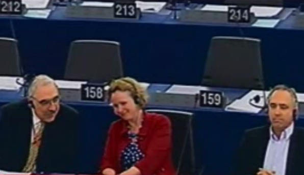 Φραστικά πυρά ευρωβουλευτών κατά της Ελλάδας