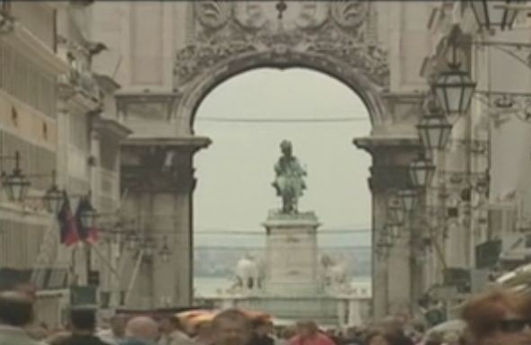 Περικοπές στις ευρωπαϊκές χώρες με αδύναμες οικονομίες