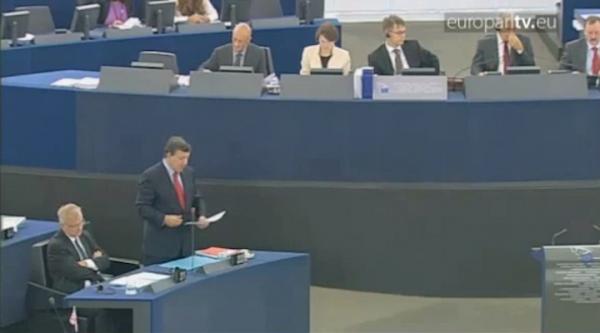 Στήριξη της Ελλάδας για να μη χρεοκοπήσει ζητούν οι Ευρωβουλευτές