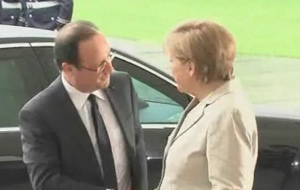 Συνάντηση Ολάντ-Μέρκελ για την κρίση χρέους την ευρωζώνη