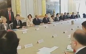 Γαλλία: Μέτρα 36 δισ. ευρώ για να μειωθεί το έλλειμμα