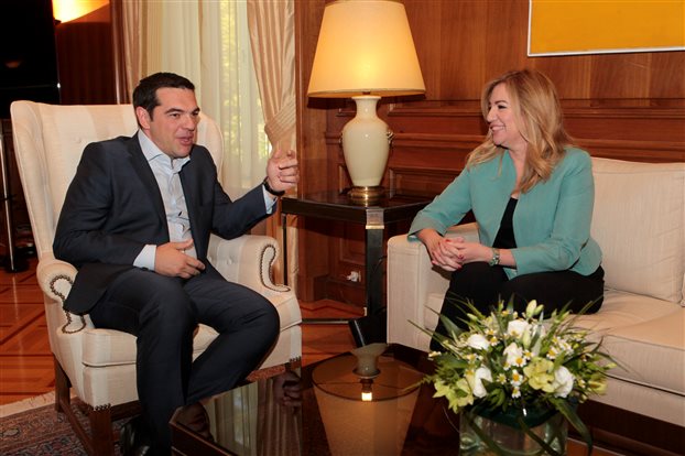 Μέγαρο Μαξίμου: Συνάντηση Τσίπρα-Γεννηματά για το προσφυγικό