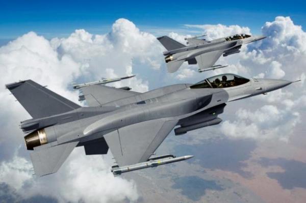 Πιλότοι F -16 made in… Καλαμάτα