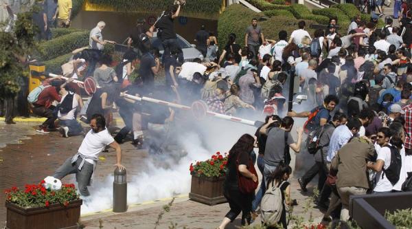 Τουρκία: Πεδίο μάχης η Κωνσταντινούπολη