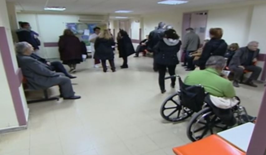 Το φακελάκι «επιβίωσε» της κρίσης