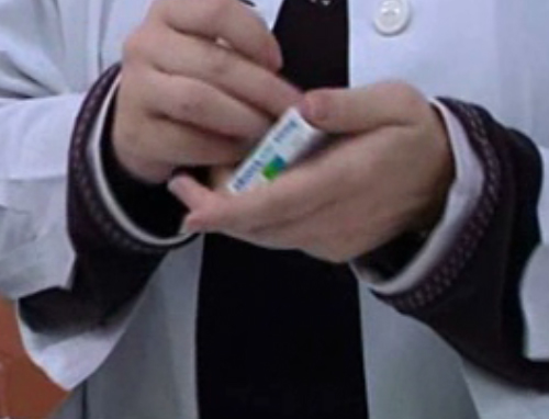 Μεγάλες ουρές και ταλαιπωρία για την προμήθεια φαρμάκων