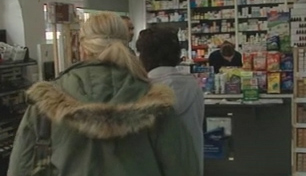 Συνεχίζουν τις κινητοποιήσεις οι γιατροί και οι φαρμακοποιοί Αθήνας – Πειραιά