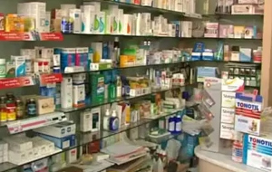 Συνταγογράφηση με βάση τη δραστική ουσία ζητά η τρόικα