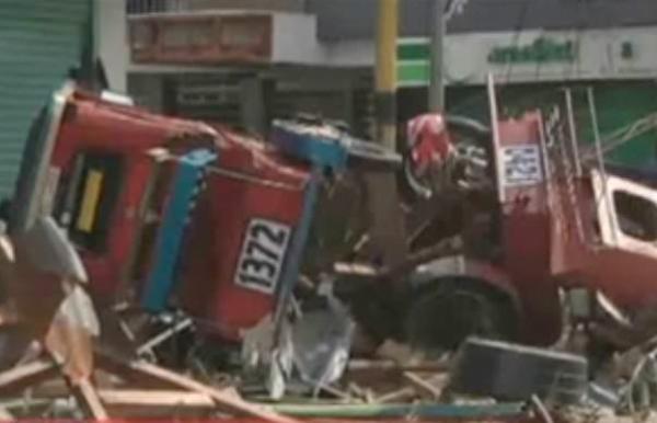 Τραγικές ελλείψεις σε τρόφιμα στις Φιλιππίνες