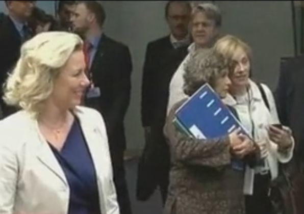 Καλύτερα εκτός ευρώ παρά να πληρώνουμε χρέη άλλων, λέει η Φινλανδία