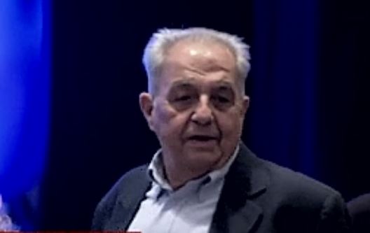 Κουμουνδούρου: Πλήρης κάλυψη σε Φλαμπουράρη για την εργολαβία στην Πελοπόννησο