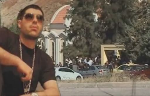 Παρουσία εκατοντάδων πολιτών η κηδεία του Παύλου Φύσσα