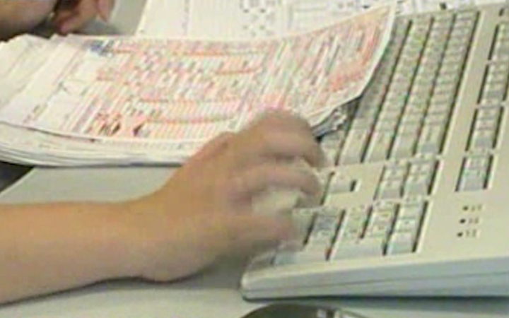 Μέτρα-φωτιά 28 δισ. ευρώ ως το 2015