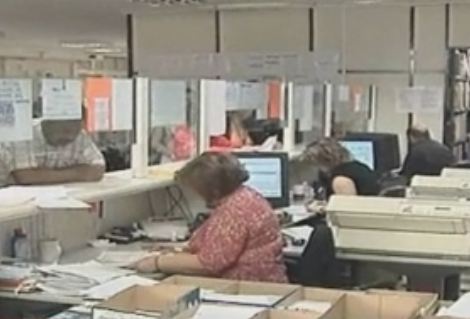 Έως 10 δόσεις για την αποπληρωμή του φόρου εισοδήματος προτείνει το ΥΠΟΙΚ