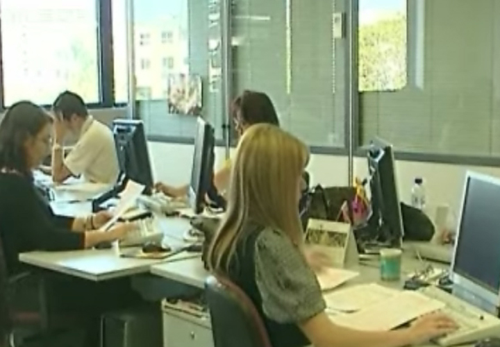 Ανησυχία στην αγορά από τα σχέδια για περικοπές στις φοροαπαλλαγές