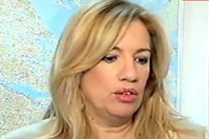 Η Φ.Γεννηματά στο κέντρο επιχειρήσεων της πυροσβεστικής