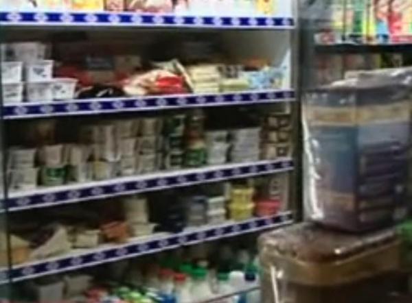 Διαφωνία υπουργών για το φρέσκο γάλα