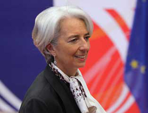 Διασκεδάζει τις εντυπώσεις για κόντρα με το Βερολίνο η Γαλλίδα υπουργός Οικονομικών