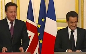 «Επίδειξη» φιλίας μεταξύ Σαρκοζί και Κάμερον