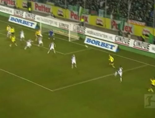 Νίκες με τριάρες για Ντόρτμουντ και Μπάγερν