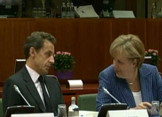 «Ζωτικής σημασίας» για όλη την Eυρωζώνη τα μέτρα που έλαβε η Ιταλία, λέει η ΕΕ