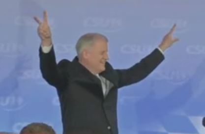 Μια κρίσιμη μάχη κέρδισε η Μέρκελ στις εκλογές στη Βαυαρία